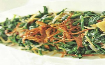 هندباء مع بصل وثوم