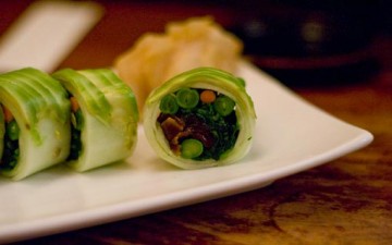 خضروات رفيعة ملفوفة بالخيار