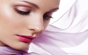 المحافظة على عمر ماكياجك