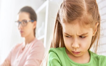 أبناءكم يُقلّدون عاداتكم السيئة