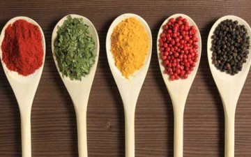 كيف تحافظين على البهارات والتوابل؟