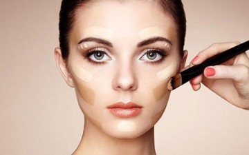 أسباب غامضة قد تملأ بشرتك بالبثور