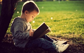 كيف نجعل الطفل يحب القراءة؟