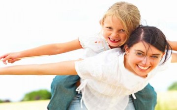 كيف هي علاقتك بوالدتك؟