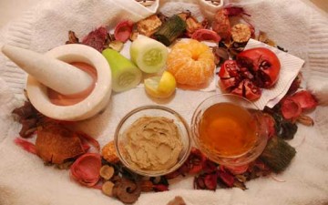 بشرتك أيضاً تتغذَّى