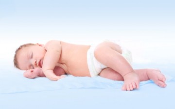 خطوات نحو تخليص طفلك من حفاضه