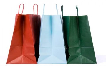 مدمنات على التسوّق: لا نسيطر على جيوبنا