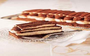 تارت بحشو الكسترد والشوكولاتة