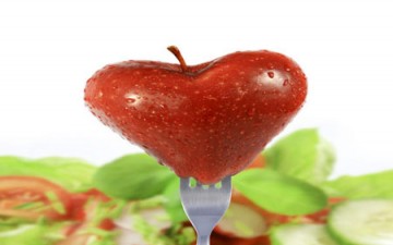 تناول الخضراوات والفواكه في الصغر يحافظ على القلب في الكبر