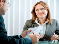 كيف تجتازين أول مقابلة عمل؟