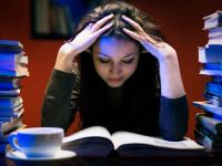 هل تقبلين الدراسة في الإجازة؟