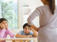 أي نوع من الأُمّهات أنتِ؟