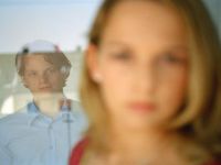 زوجي العزيز: إفعل أي شيء إلا الخيانة