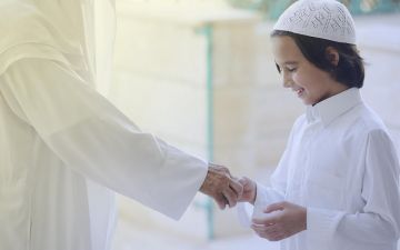 مفاهيم تربوية نعلّمها لأبنائنا في العيد