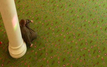 الإيمان.. مراقبة دائمة للنفس