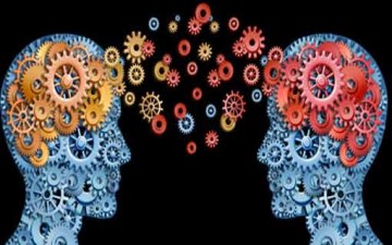 التفريق بين الرأي وصاحب الرأي