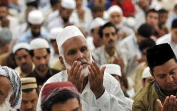 الإنسان بين التوكل والمسؤولية/ ج1