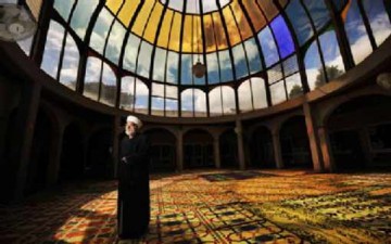 شمس المعرفة ودفء السلوك الإنساني