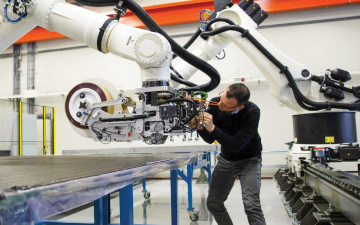 مستقبل المهن في عصر الروبوت