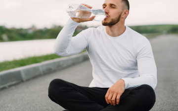 نصائح لشرب المزيد من الماء يومياً