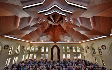 المساجد بيوت الطاعة والعبادة