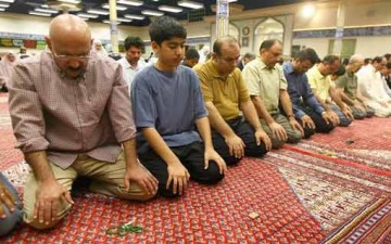 البعد الاجتماعي في الصلاة