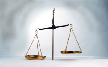 معيارا الصدق والكذب في المجتمع