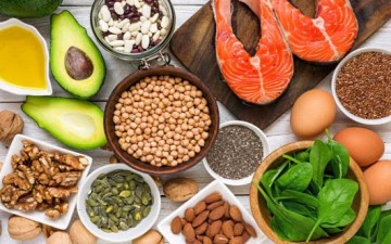 ماذا تأكل عند تقليل الكربوهيدرات؟