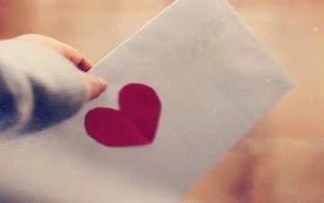 القلب.. سفير الحب والحياة