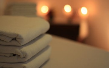 المساج.. أفضل علاج للتوتر وتشنجات الوجه والرقبة