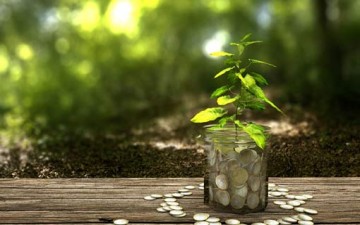 أثر العمل الصالح في بناء المجتمع