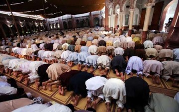 بناء الإنسان الصالح في المجتمع