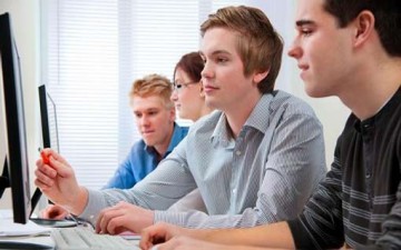 أيها الشاب.. وازن شخصيتك