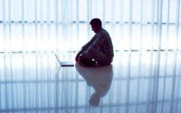 أعراض إدمان الإنترنت