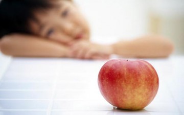 أطفال يكرهون الفواكه