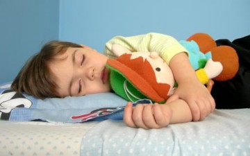 عند التعامل مع أطفالنا أخطاء نقع فيها