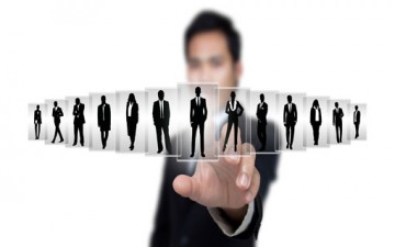 ملامح شخصيتك.. من يرسمها لك