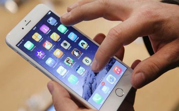 الآيفون وممارسة العادات الخاطئة