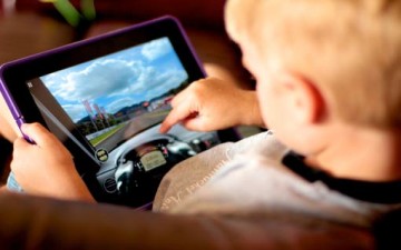 مخاطر الألعاب الإلكترونية يمكن السيطرة عليها