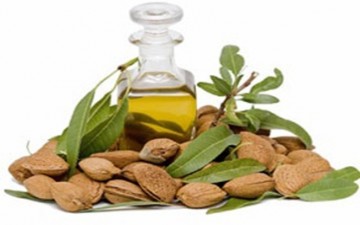 فوائد زيت اللوز الحلو