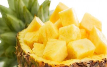 الأناناس يُقوِّي العظام
