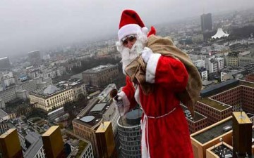 هبوط غير متوقع لبابا نويل في ألمانيا