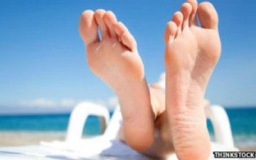 دراسة: قدم الإنسان موطن لأكثر من 100 فطر