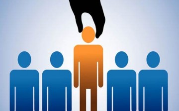 الموظف المناسب