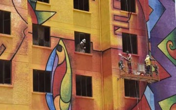 مبانٍ وألوان.. بالصور