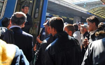 النقل العمومي برمضان.. متاعب وطرائف