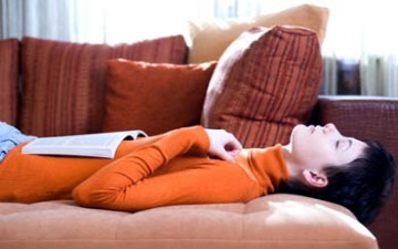 استيقاظ 15 دقيقة ليلاً يساعد على تذكر الحلم صباحاً