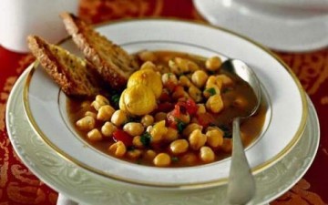 شوربة الحمص مع البقدونس